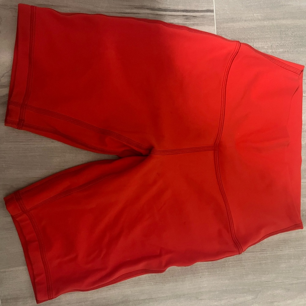 align biker shorts
